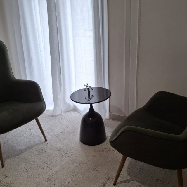https://ioannadarviri.com/wp-content/uploads/2026/04/WhatsApp-Image-2026-04-08-at-22.07.35-640x640.jpeg